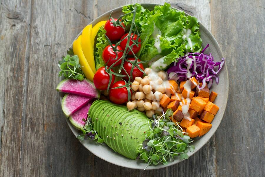 Fresh grain bowl with vegetables
